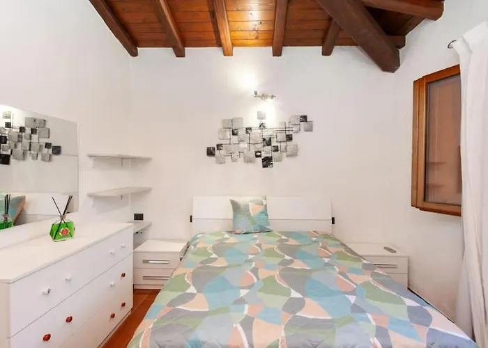 Monica Апартаменты Сан-Теодоро